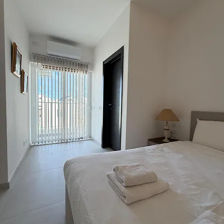 Cosy 2 Bedroom Near Mdina - By Hostmt *